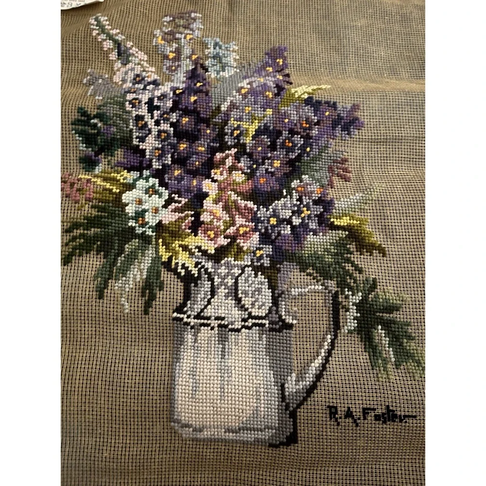 Paragon Needlepoint Tapestry Hand Embroidered 100% Wool  Flowers 18 X 29